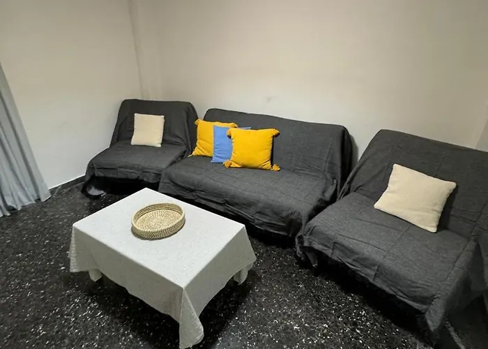 Eve's House 2 In Front Of The Apartament *