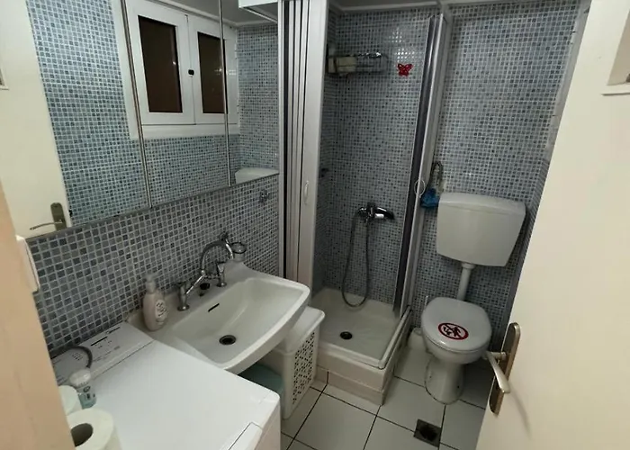 Apartament Eve's House 2 In Front Of The *