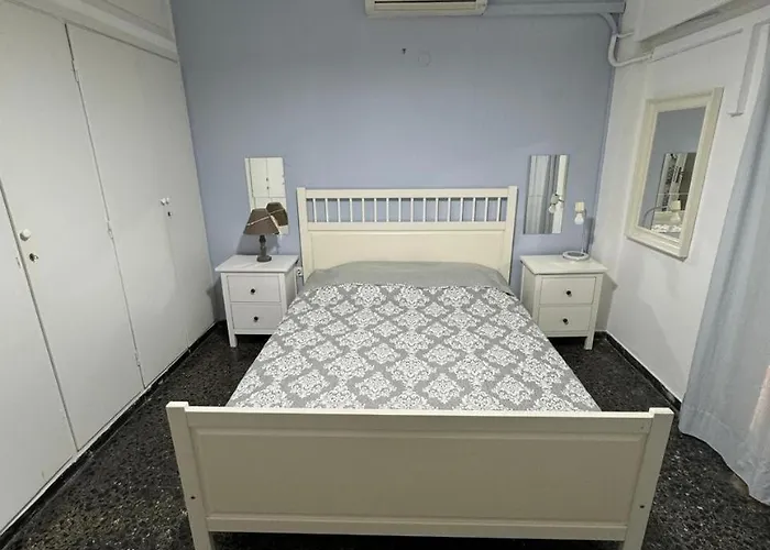 Eve's House 2 In Front Of The * Loutráki