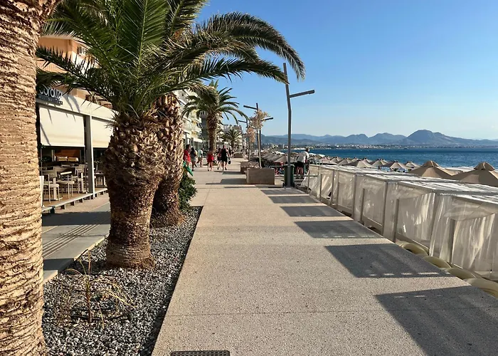 Eve's House 2 In Front Of The *